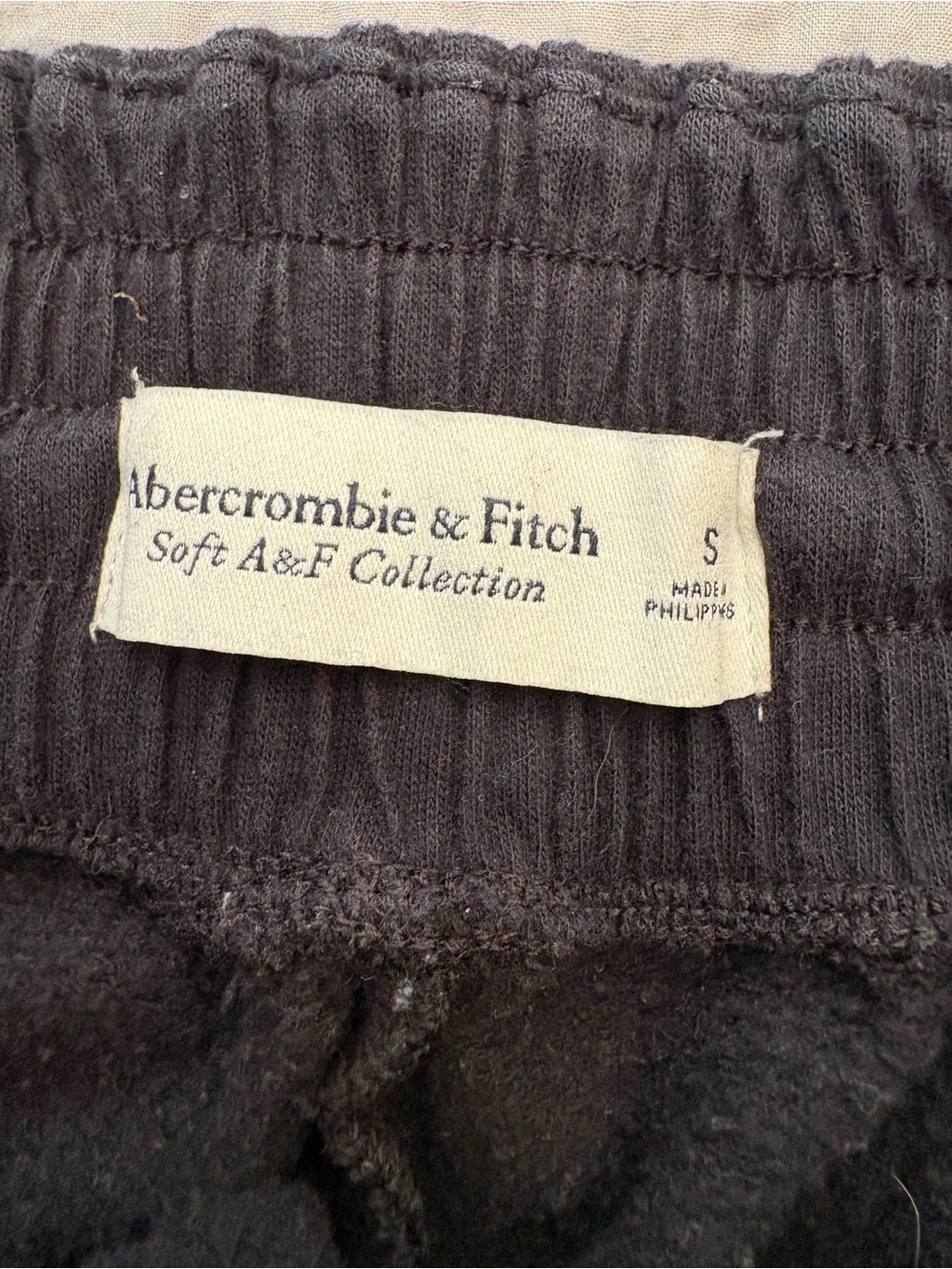 Abercrombie & Fitch Black Elastic Waist Soft Collection Shorts - Picture 3 of 3